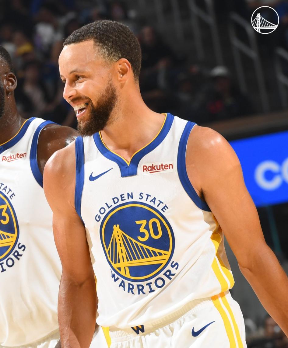 开云体育-关于库里在法国队比赛中逆转，高光表现引发热议！的信息