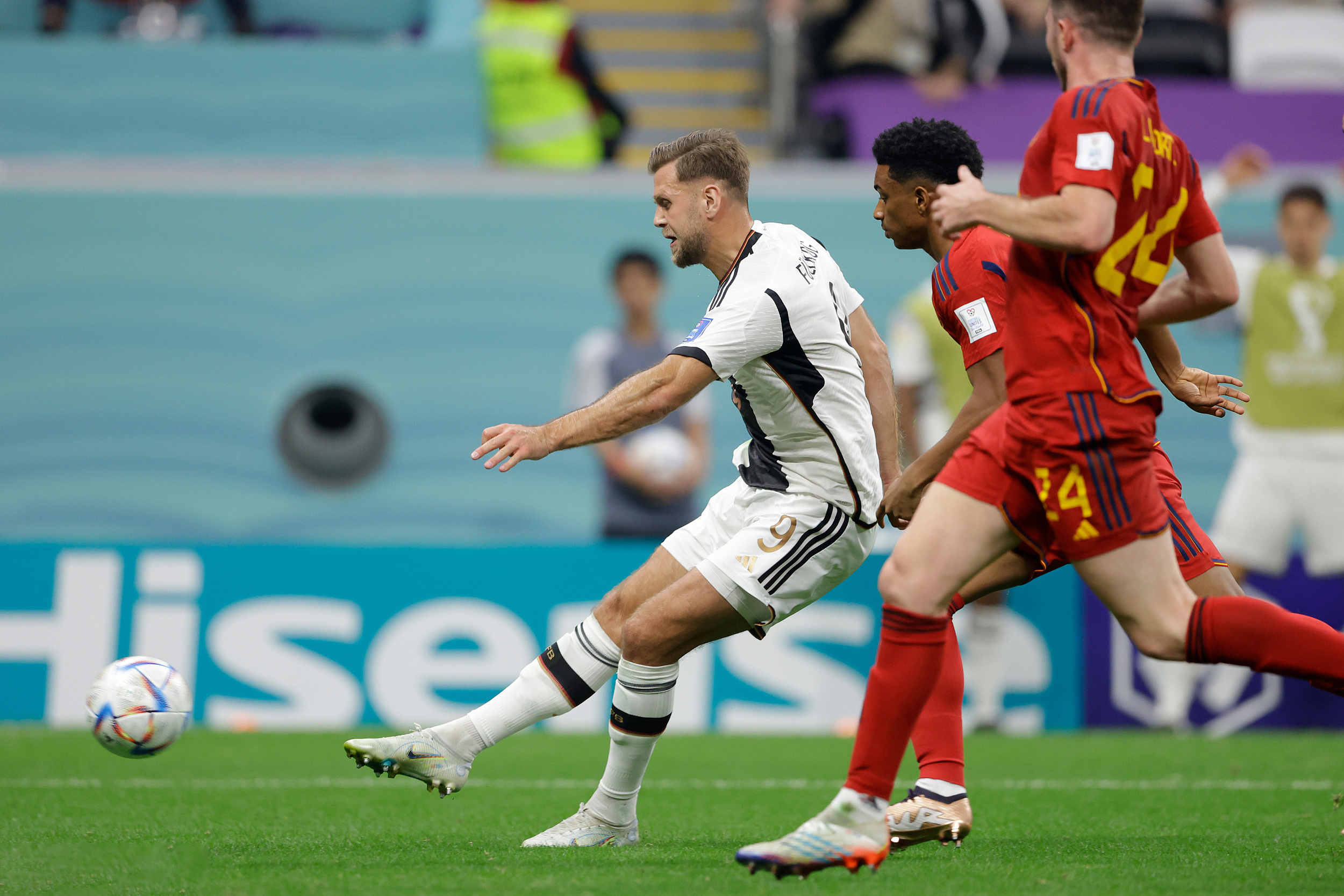 Scout遭遇十连败，日本队教练面临压力！的简单介绍